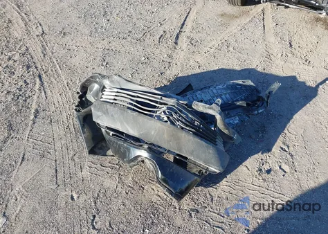 2015 Toyota Corolla L z USA, uszkodzony, nr VIN 2T1BURHE3FC273093